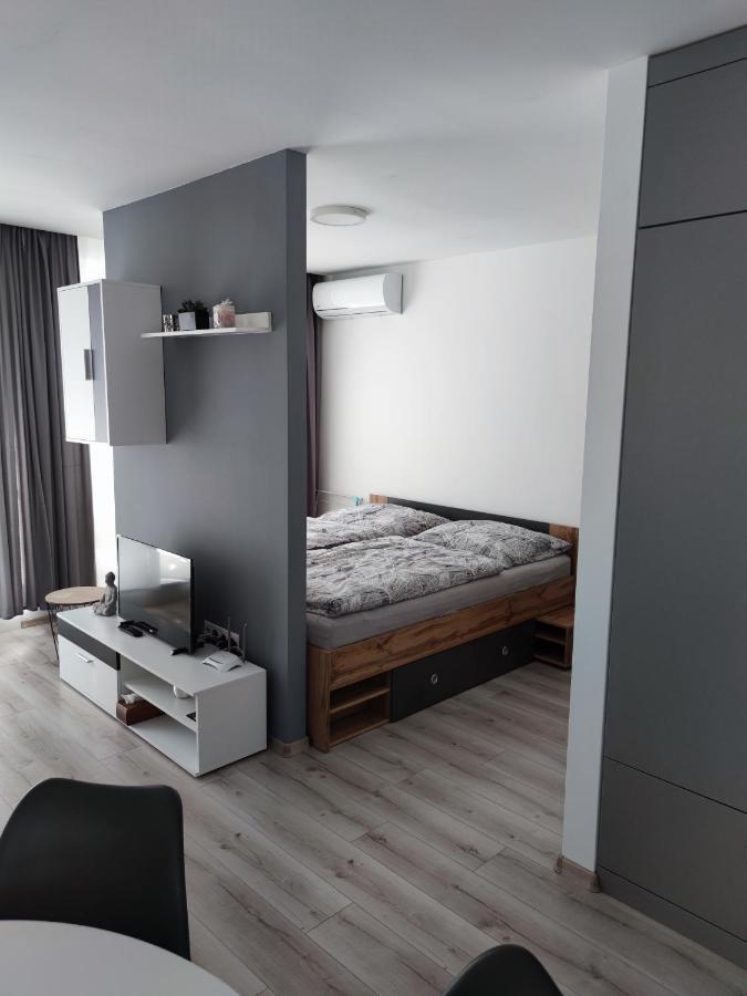 Apartmany Meghan Podhájska エクステリア 写真
